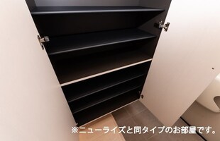 ラ　ルーチェ　トレの物件内観写真